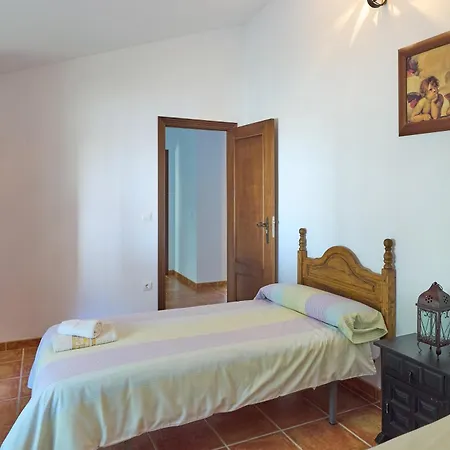 Casa Gines * Cuevas De San Marcos